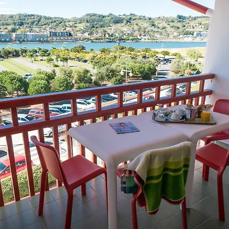 Aparthotel & Golf Sokoburu