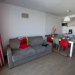 Lejlighedshotel Résidence Mer&golf Sokoburu 3*