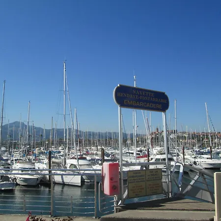 Aparthotel & Golf Sokoburu Hendaye