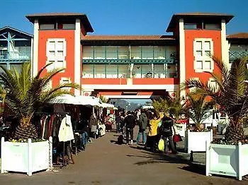 梅索柯布鲁高尔夫酒店 公寓式酒店 昂代