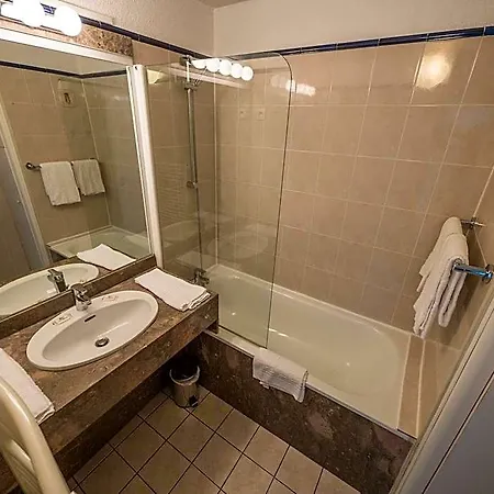 מלון דירות & Golf Sokoburu אונדאיי